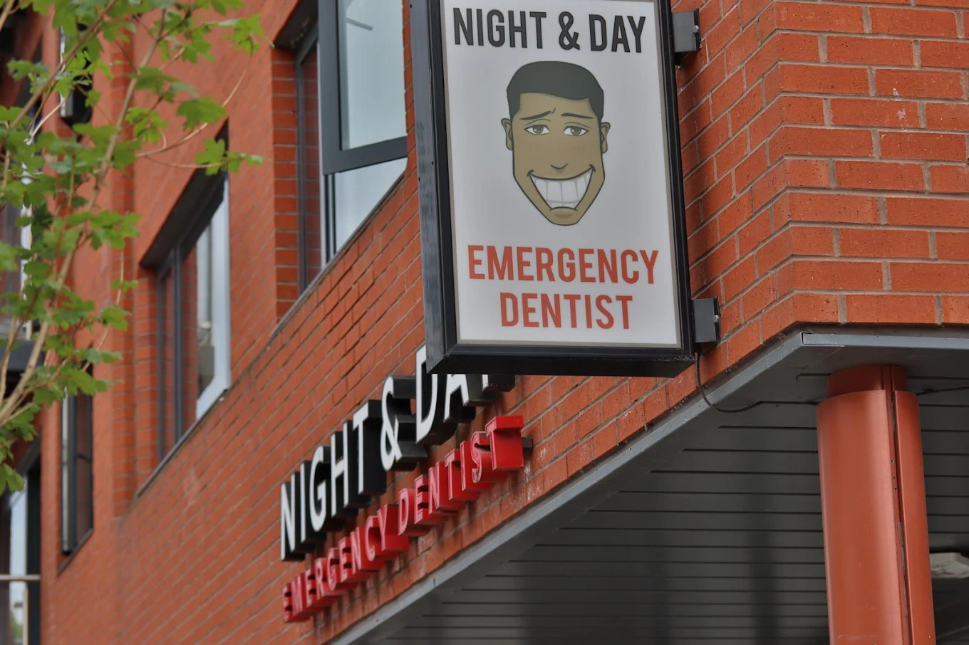 night-and-day-emergency-dentist-manchester