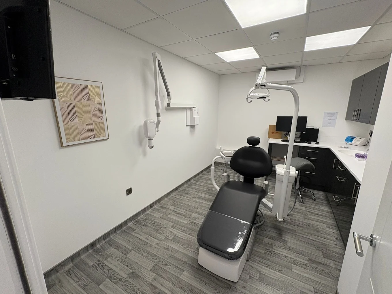 sheffield dental practice check up room