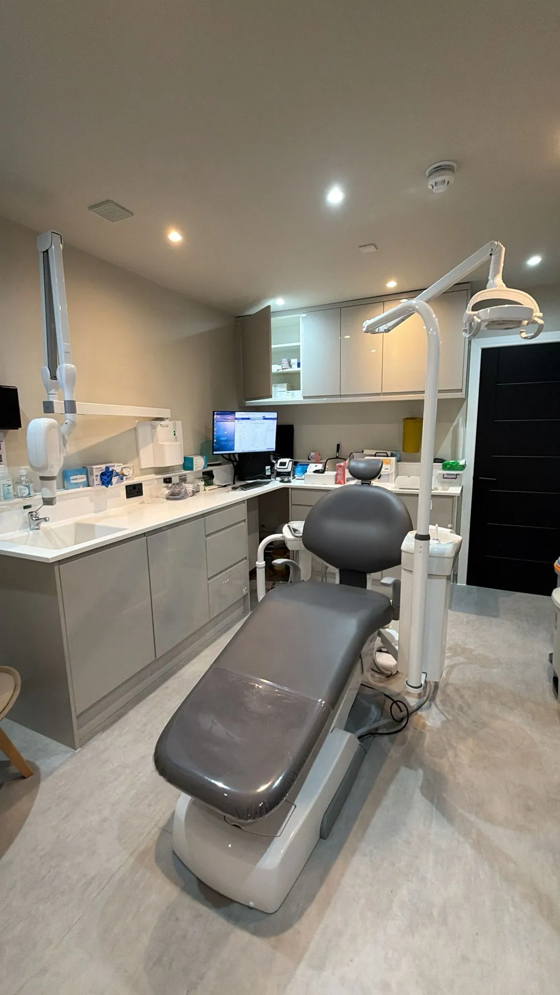 bournemouth dental room with latest technology